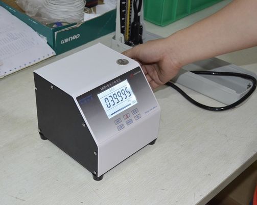 Крупный дисплей LCD Интеллектуальный инструмент калибровки тонометра для высокоточных измерений